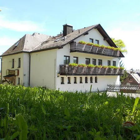 Hotell Weisses Roess'l