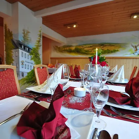 Hotell Weisses Roess'l 3*